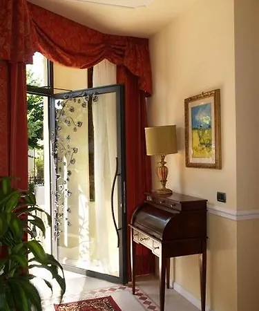 Petit Chateau Montecatini Terme